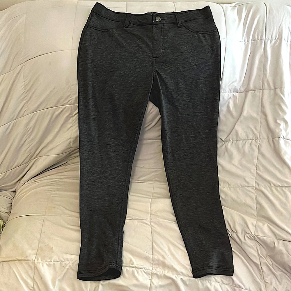 Grey Pull on Dress Pants